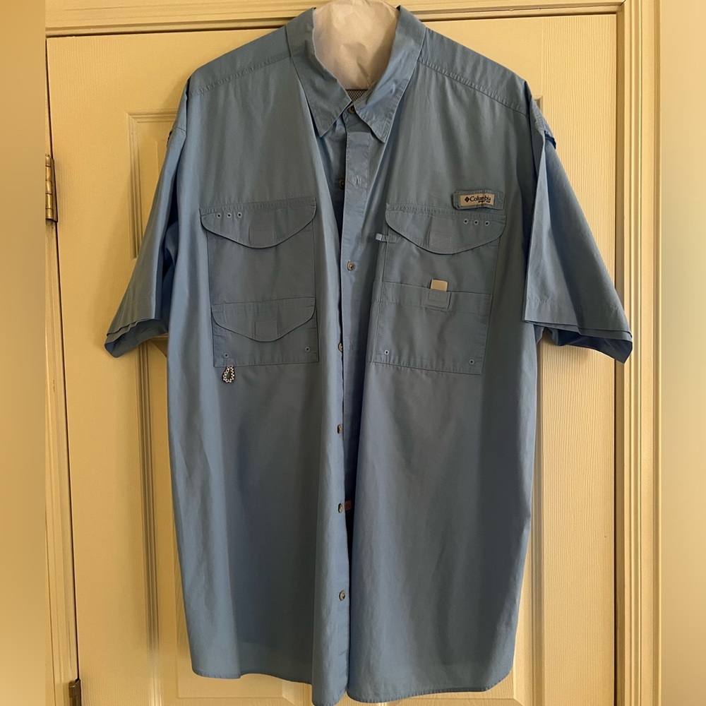Columbia Men’s Blue Short Sleeve Fishing Shirt XXL